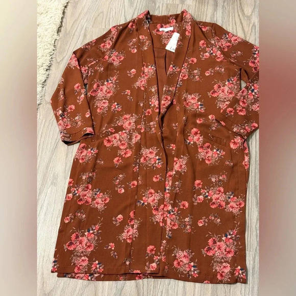 DR2 Sweaters - NWT DR2 Kimono Size Large